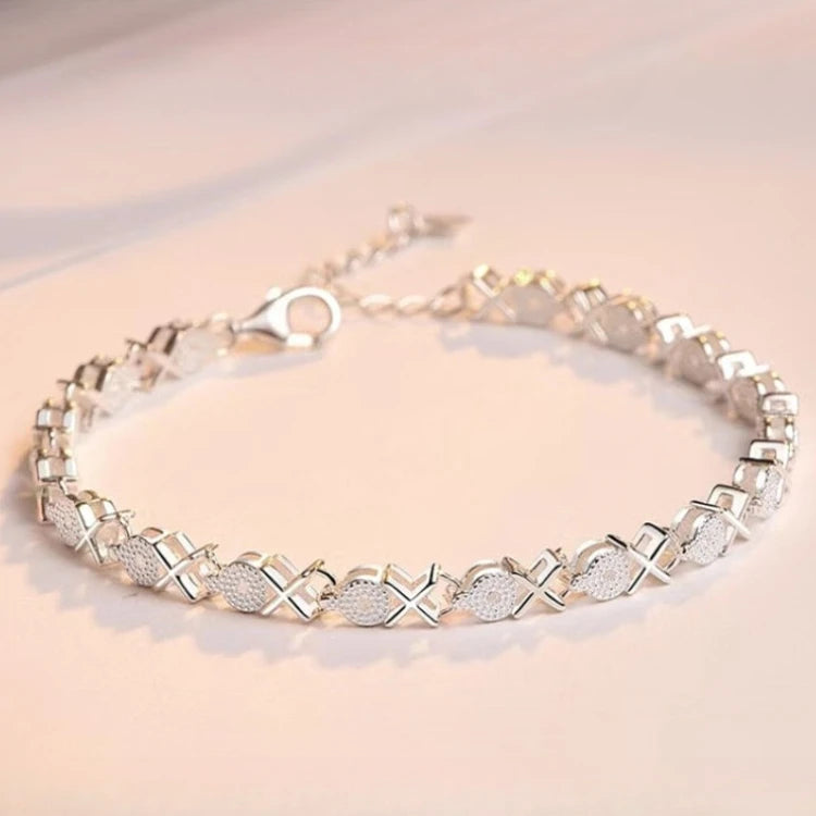 Radiant Knot Cuff